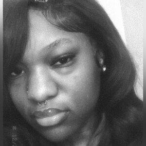 Meet your Posher, Quaneisha